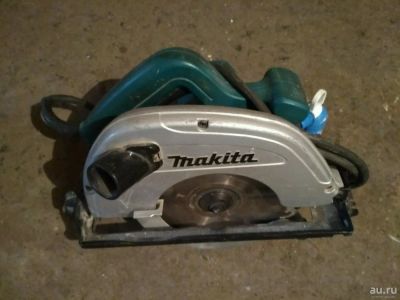 Лот: 10659479. Фото: 1. Дисковая пила Makita 5704R. Электроинструмент
