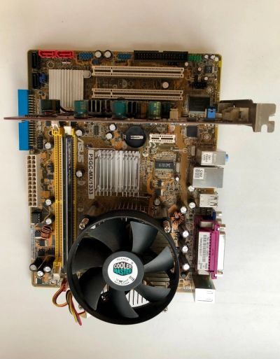 Лот: 17723570. Фото: 1. Материнская плата lga775, Pentium... Материнские платы