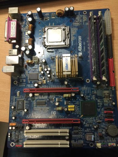 Лот: 7309326. Фото: 1. MB Albatron PX915-SLI + Pentium... Материнские платы