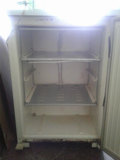 Лот: 7527013. Фото: 1. Продам морозилку Бирюса. Холодильники, морозильные камеры