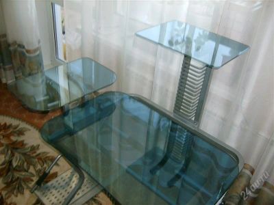 Лот: 2076195. Фото: 1. Компьютерный стол (стеклянный). Другое (мебель)