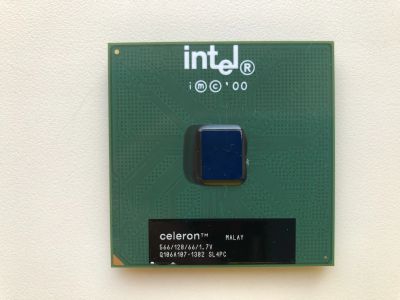 Лот: 24843187. Фото: 1. Intel Celeron 566Mhz (SL4PC) Ретро. Процессоры