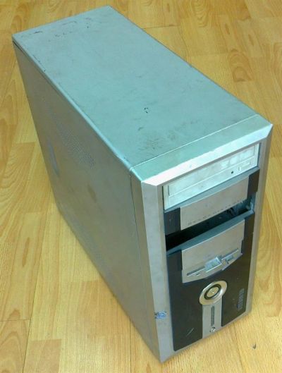 Лот: 3729799. Фото: 1. Системный блок ASUS P4P800-MX... Компьютеры в сборе