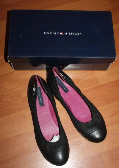 Лот: 4990638. Фото: 1. Балетки Tommy Hilfiger, р.39... Балетки