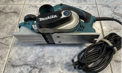 Лот: 25510486. Фото: 1. Рубанок Makita KP0810C. Ручной инструмент