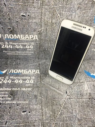 Лот: 10409264. Фото: 1. Смартфон Samsung Galaxy S4 Mini... Смартфоны