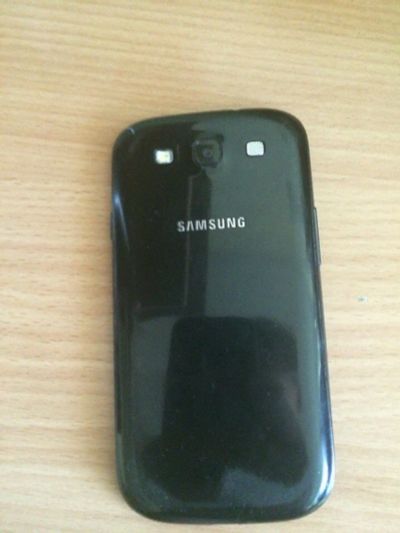 Лот: 7769454. Фото: 1. Продам Samsung Galaxy S3. Кнопочные мобильные телефоны