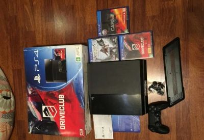 Лот: 6979314. Фото: 1. PS 4 500gb + 8 игр!. Игровые приставки, консоли