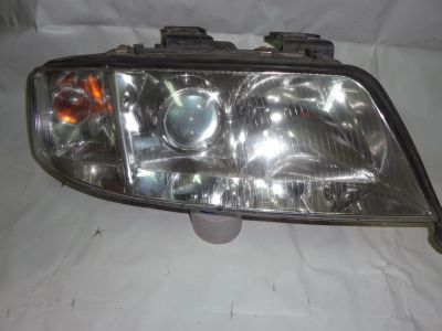 Лот: 4043491. Фото: 1. Фара передняя правая Audi A6. Оптика и освещение