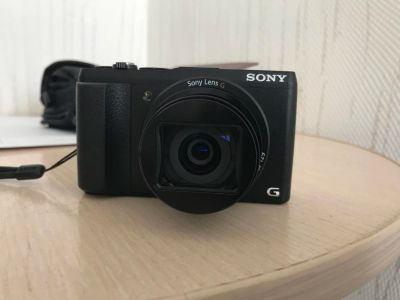 Лот: 11337666. Фото: 1. Sony Cyber-shot DSC-HX 60. Цифровые компактные