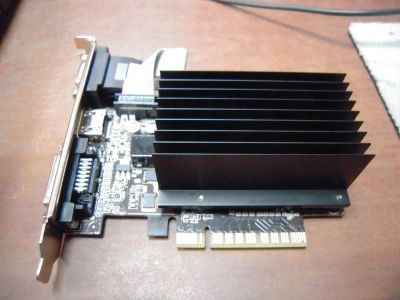 Лот: 6570654. Фото: 1. Видеокарта свежая, PCI-E GT720... Видеокарты