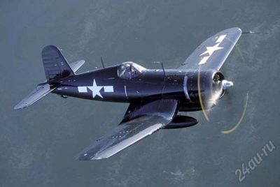 Лот: 562516. Фото: 1. Сборная модель F4U-5N CORSAR. Авиамоделизм