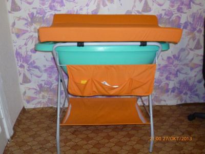 Лот: 3334220. Фото: 1. 2в1 пеленальный стол и подставка... Ванночки, сиденья, горшки