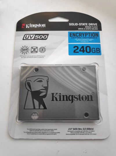 Лот: 15166194. Фото: 1. Kingston UV500 240GB Новый, в... SSD-накопители