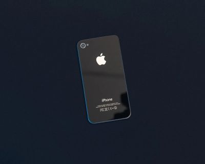 Лот: 19823615. Фото: 1. Корпус iPhone 4 черный (задняя... Другое (запчасти, оборудование)