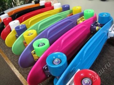 Лот: 5729345. Фото: 1. Яркий лонгборд Penny Board. Роликовые коньки, скейтборды, самокаты