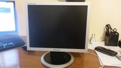 Лот: 11502973. Фото: 1. Монитор Samsung SyncMaster 540N. ЖК-мониторы