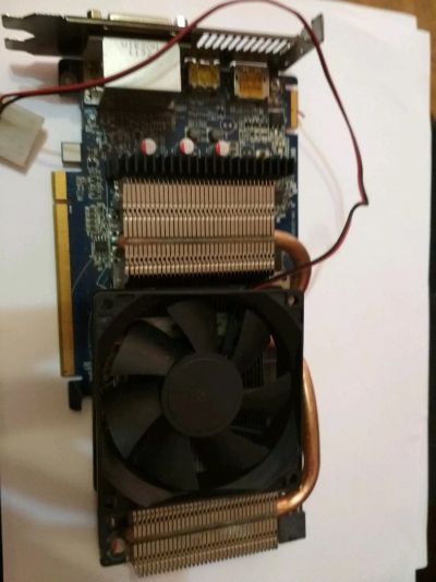 Лот: 12115515. Фото: 1. видеокарта Radeon HD6850 1GB. Видеокарты