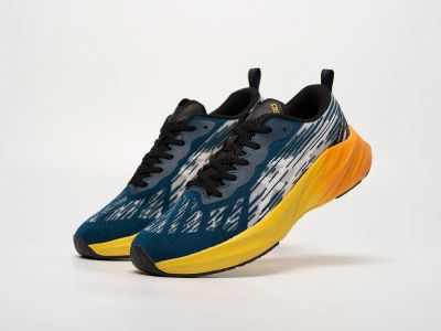 Лот: 21983299. Фото: 1. Кроссовки Asics Novablast 3. Кеды, кроссовки, слипоны