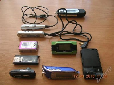 Лот: 245038. Фото: 1. Продам 5 MP3 плееров + M222-F... Плееры