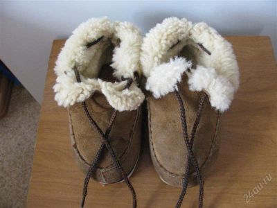 Лот: 1477355. Фото: 1. Теплые детские ботиночки с мехом. Ботинки