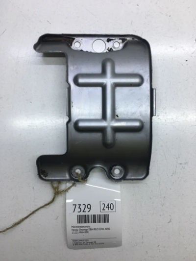 Лот: 20375894. Фото: 1. Маслоотражатель Honda Stepwgn... Двигатель и элементы двигателя