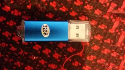 Лот: 7560764. Фото: 1. флешка usb 2.0 32gb. USB-флеш карты