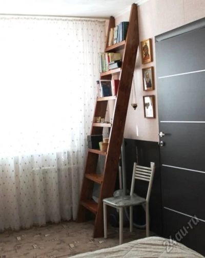 Лот: 5735466. Фото: 1. Книжный стеллаж ввиде лестницы. Другое (мебель)