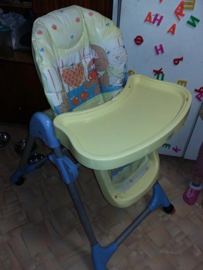 Лот: 6963080. Фото: 1. Стул для кормления. Стульчики для кормления