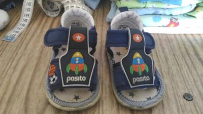 Лот: 7330046. Фото: 1. Сандалики на мальчика. Сандалии