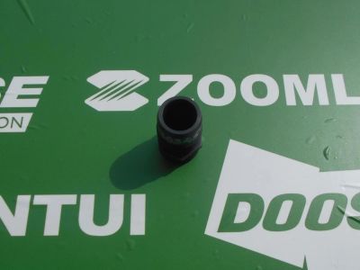 Лот: 11510706. Фото: 1. Крепление масляного фильтра cummins... Двигатель и элементы двигателя