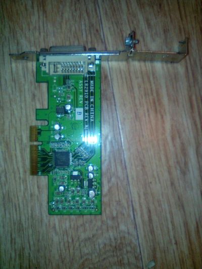 Лот: 10171451. Фото: 1. Плата Fujitsu PCI-E-DVI (PCI-E... Платы расширения, контроллеры, доп. порты