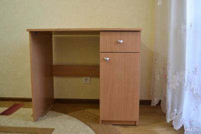 Лот: 9030675. Фото: 1. письменный стол. Компьютерные и письменные столы
