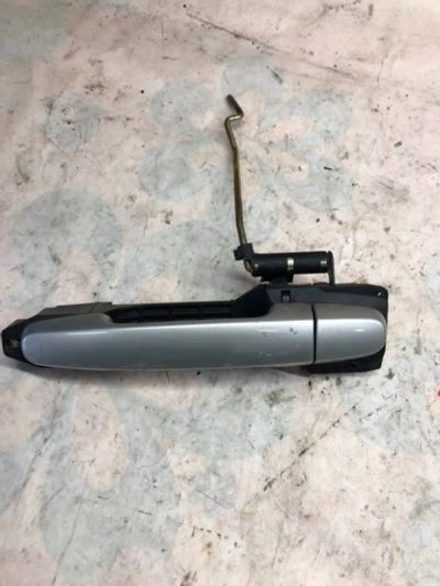 Лот: 21420779. Фото: 1. ручка двери внешняя Toyota Avensis... Двигатель и элементы двигателя