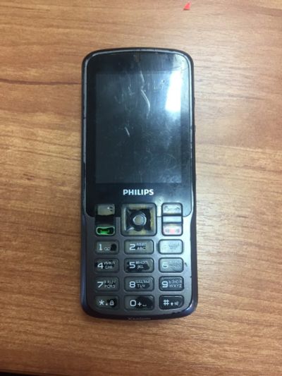 Лот: 12536134. Фото: 1. Телефон Philips Xenium X2300. Кнопочные мобильные телефоны