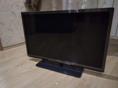 Лот: 18378793. Фото: 1. Телевизор Philips 32PFL5007T LED. Телевизоры