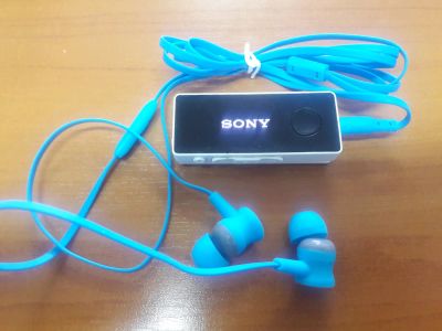 Лот: 11318454. Фото: 1. Беспроводная гарнитура SONY SBH-50. Красноярск