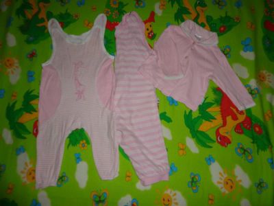 Лот: 3912240. Фото: 1. 2 распашонки, 2 ползунков, штанишки... Одежда для дома