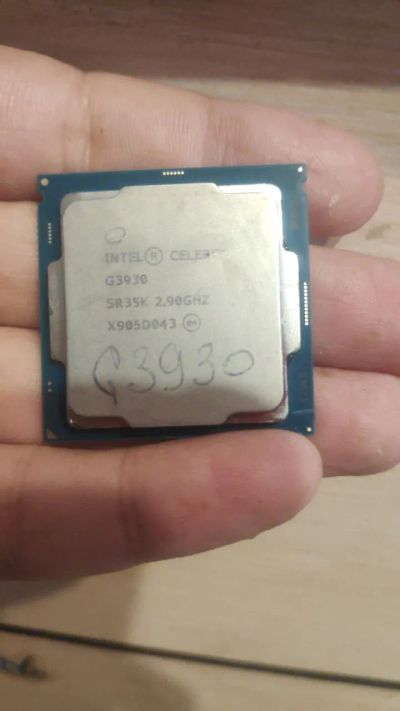Лот: 19320394. Фото: 1. Процессор Intel Celeron G3930... Процессоры