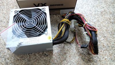 Лот: 7638082. Фото: 1. Блок питания AeroCool Vx-400 новый... Корпуса, блоки питания
