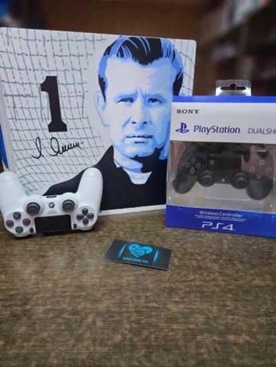 Лот: 21984874. Фото: 1. 2 джойстика + Sony Playstation... Игровые приставки, консоли