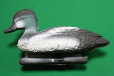 Лот: 7431426. Фото: 1. Чучело утки "Гоголь" самец (пластик... Манки, приманки