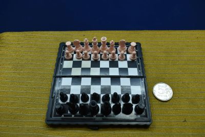 Лот: 19692037. Фото: 1. Шахматы малые карманные немагнитные... Шахматы, шашки, нарды