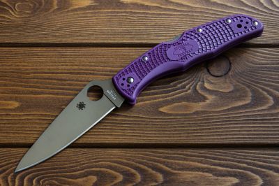 Лот: 1500421. Фото: 1. Нож Spyderco Endura purple FRN. Ножи, топоры