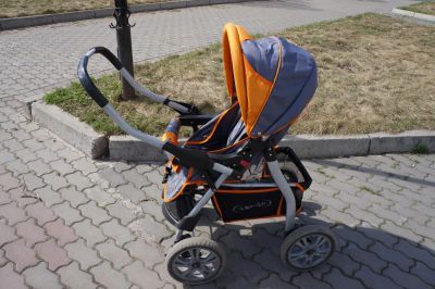 Лот: 5449483. Фото: 1. Универсальная коляска-трансформер... Коляски
