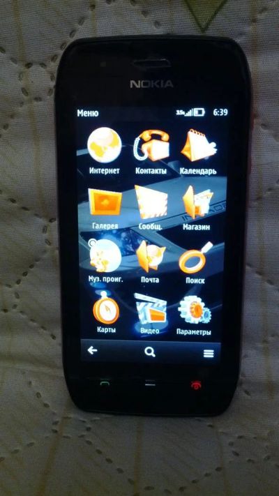 Лот: 3305240. Фото: 1. NOKIA 603 полный комплект+чехол... Смартфоны
