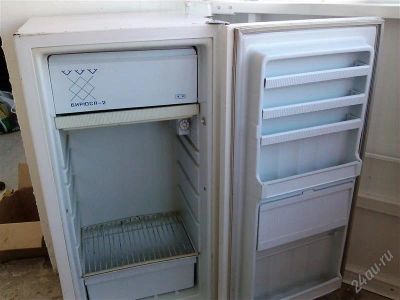 Лот: 1112623. Фото: 1. Холодильник Бирюса-2. Холодильники, морозильные камеры