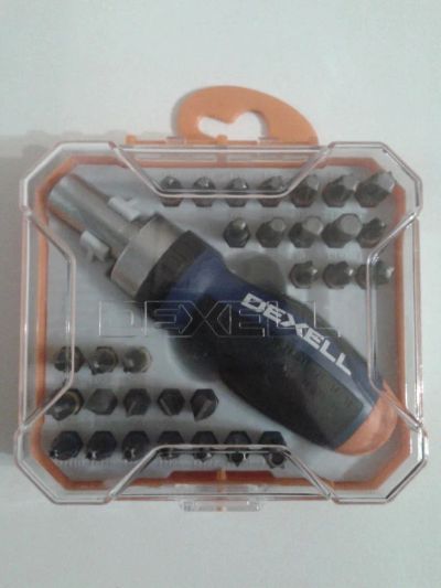 Лот: 8666138. Фото: 1. Новая отвёртка и 30 насадок (с... Ручной инструмент