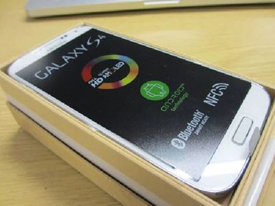 Лот: 2985521. Фото: 1. Samsung Galaxy S4 Sim бесплатно... Смартфоны