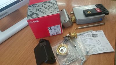 Лот: 7586010. Фото: 1. CISA 11.630.60.4 Замок электромеханический... Замки